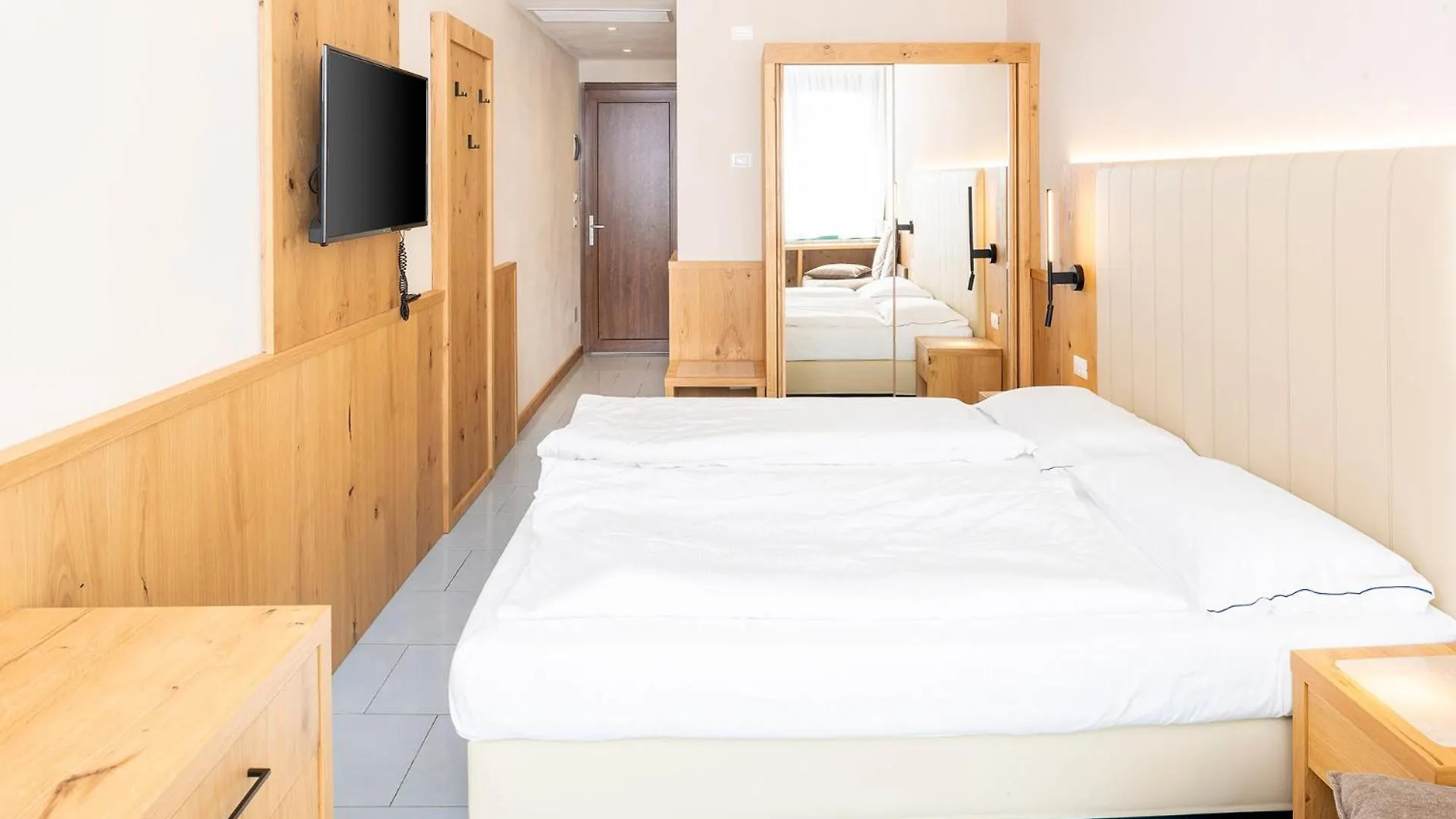 Centro Vacanze La Limonaia Limone sul Garda Hotell